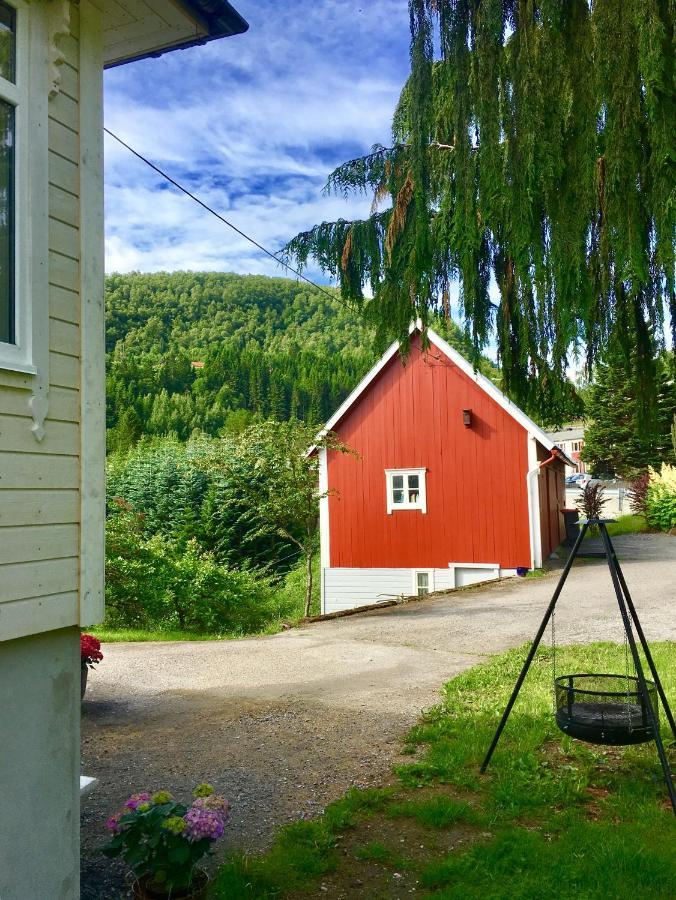 Villa Lovise Riverside Stranda  Exterior foto